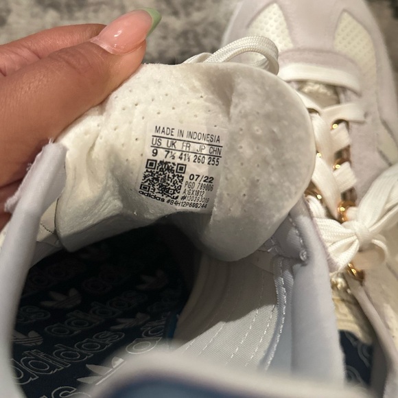 Adidas Retropy new with box W/9 M/8 - Picture 7 of 8